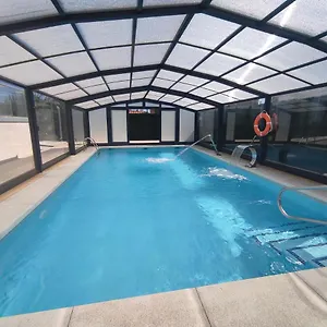 https://apartamentos-playa-de-covachos.bilbaohotelsspain.com